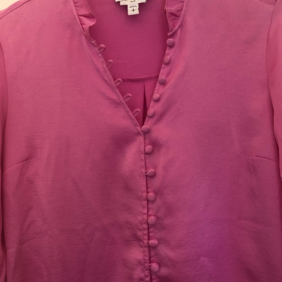 Express Button Up Blouse - Picture 3 of 5